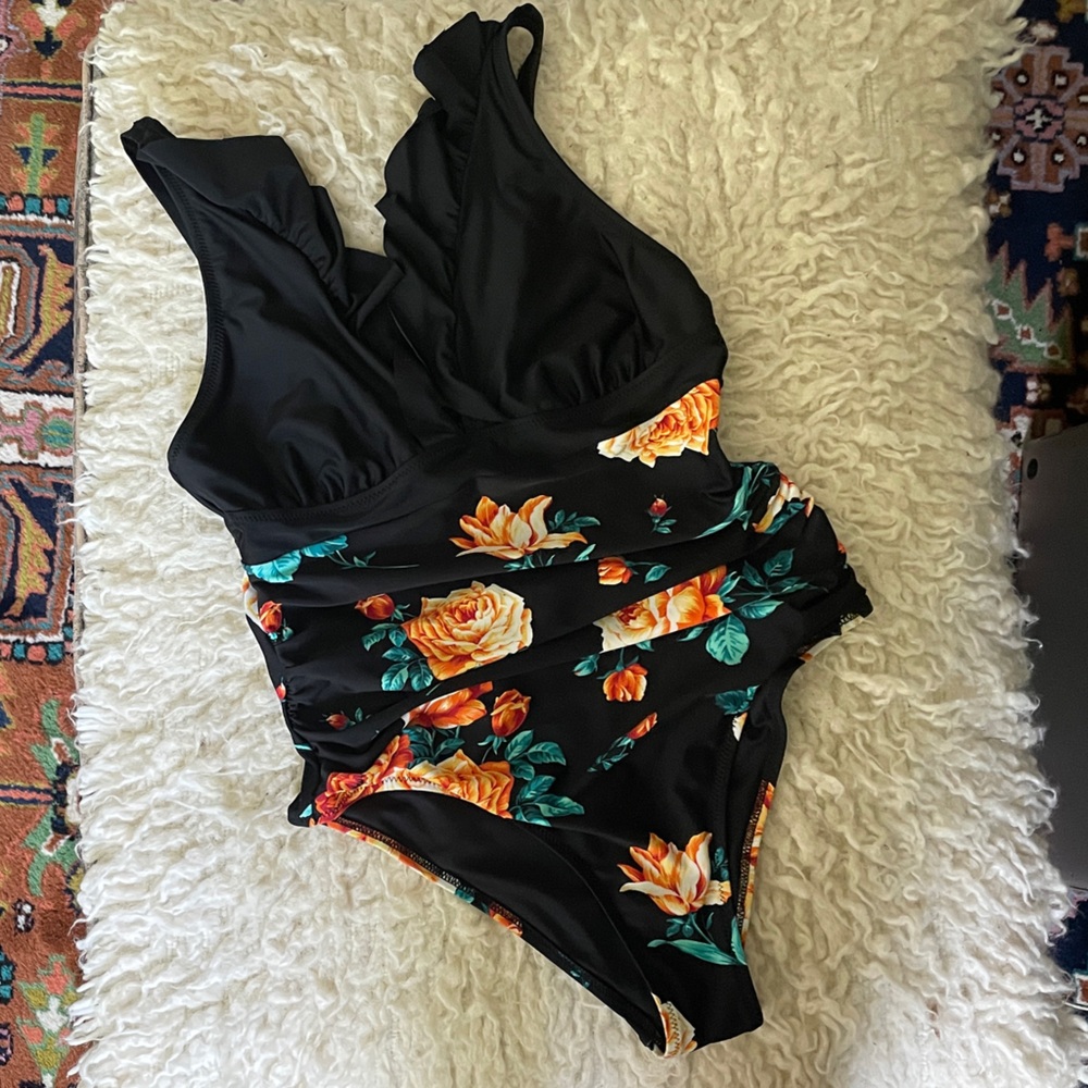 Cupshe Black and Orange Floral One Piece Swimsuit